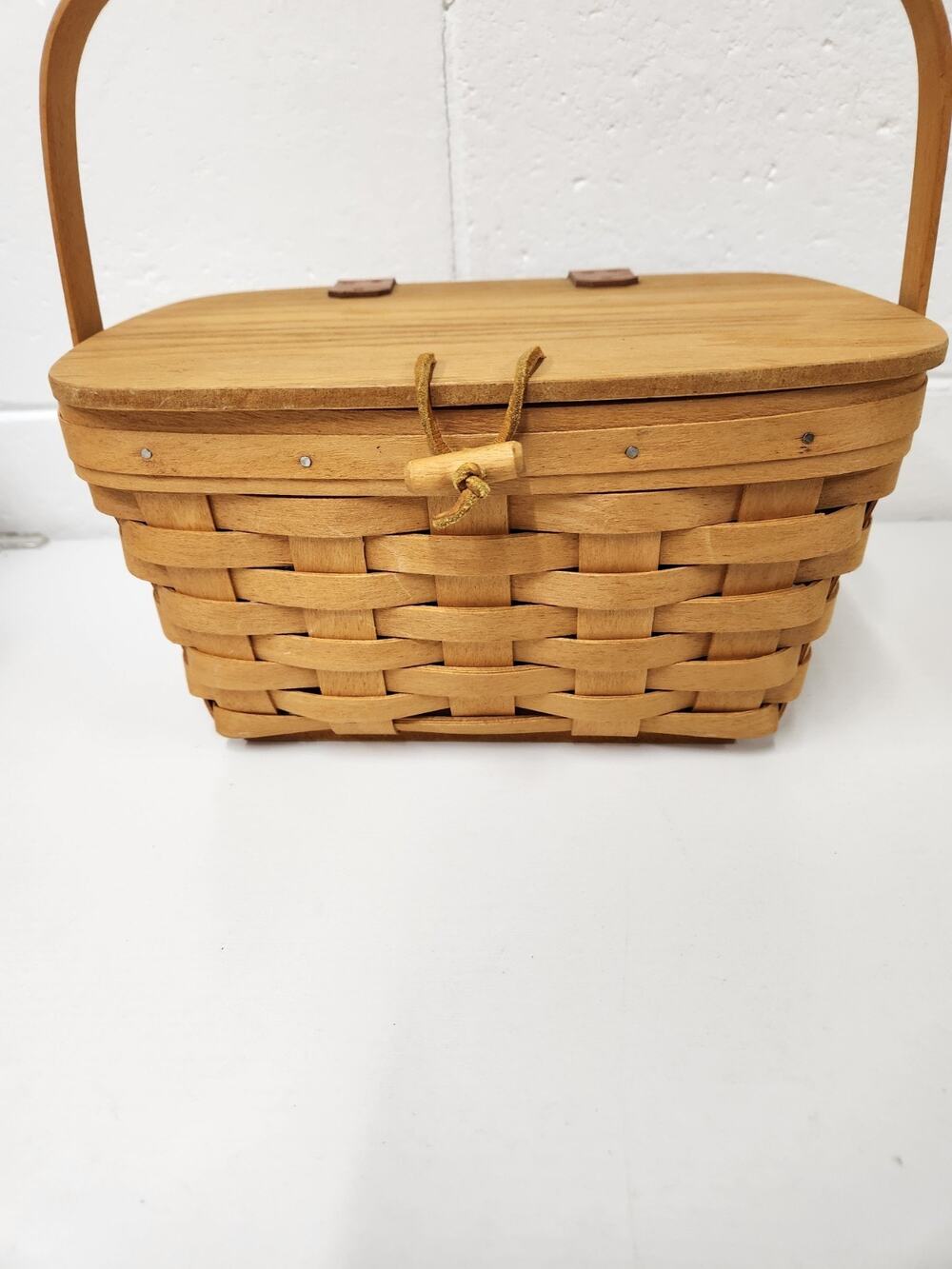 Vintage Longaberger Handwoven Single Handle Small Picnic Basket, Signed 1996